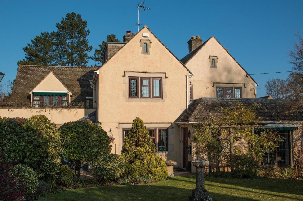 فندق Coombe House بورتون أُنذ ووتر المظهر الخارجي الصورة
